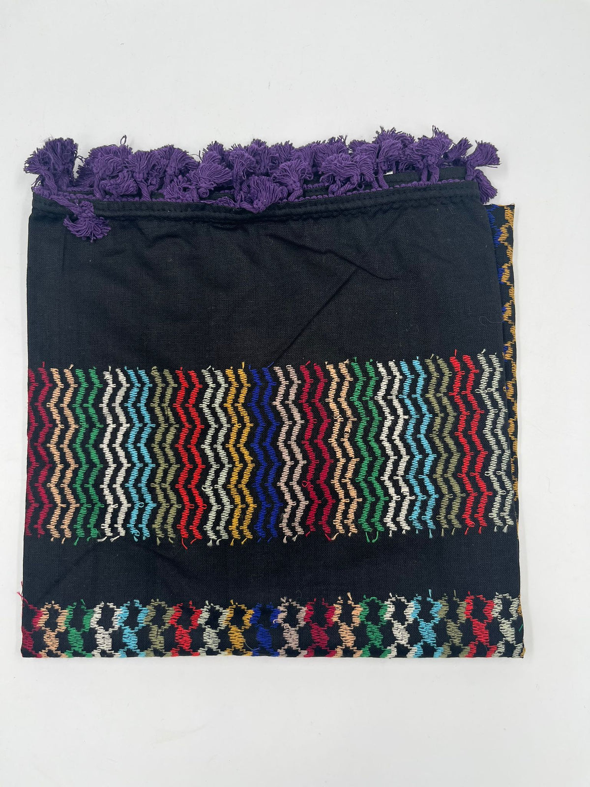 Hirbawi Kuffiyeh Svart og farger