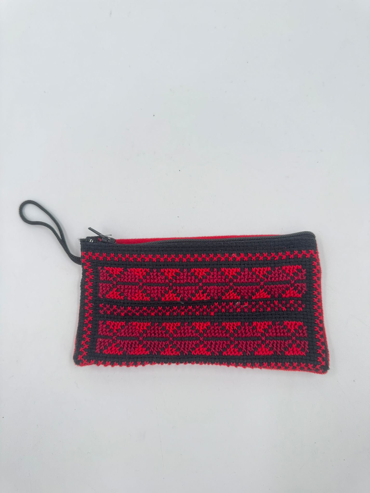 Håndbrodert lommebok med Tatreez 4
