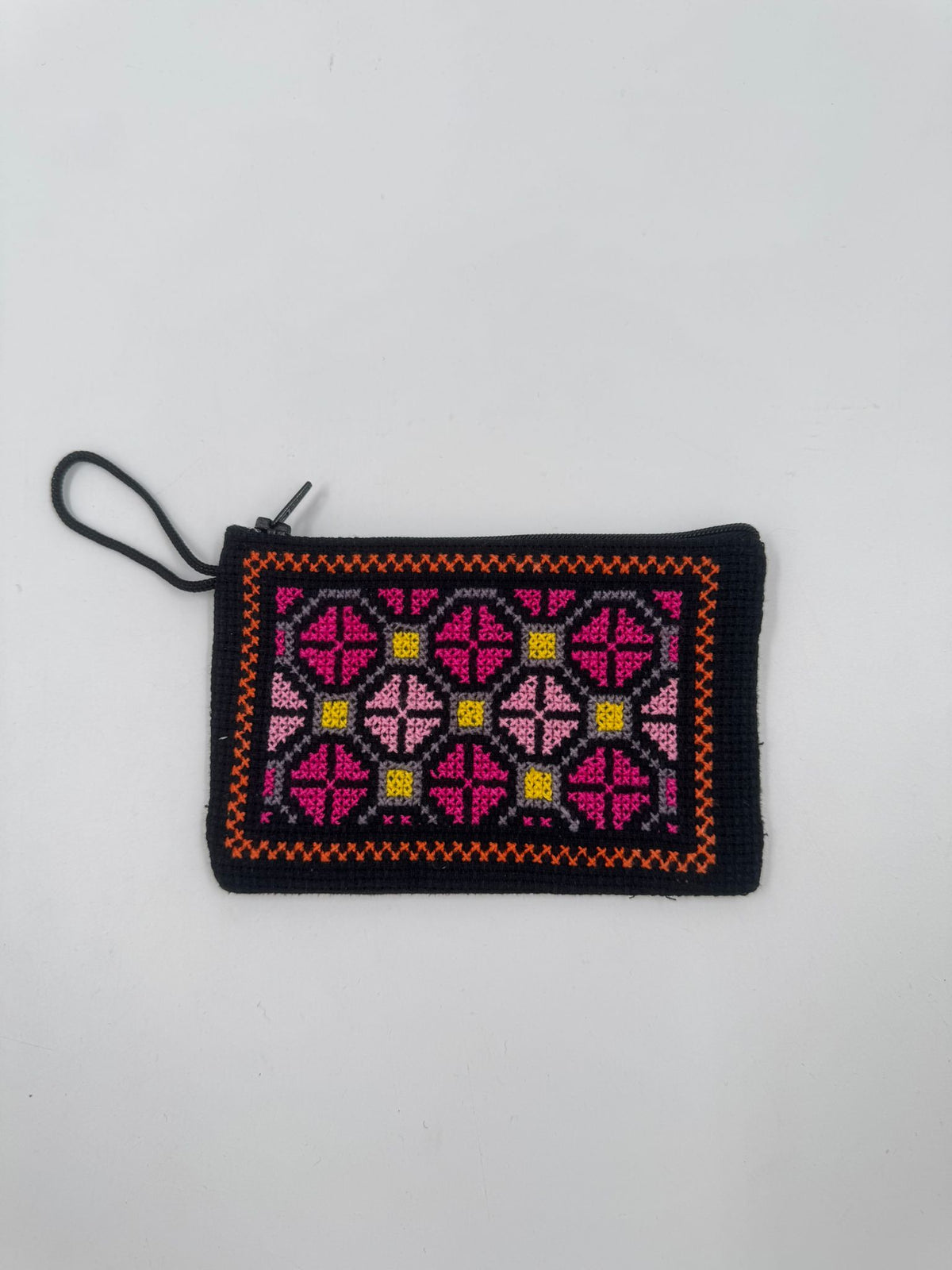 Håndbrodert veske med Tatreez 1