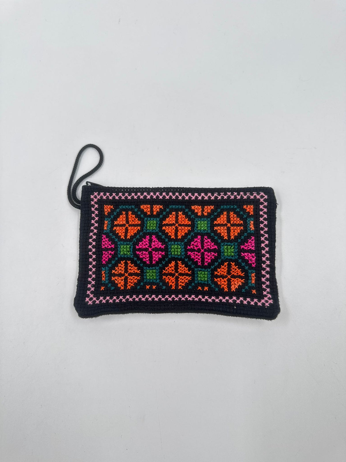 Håndbrodert lommebok med Tatreez 2