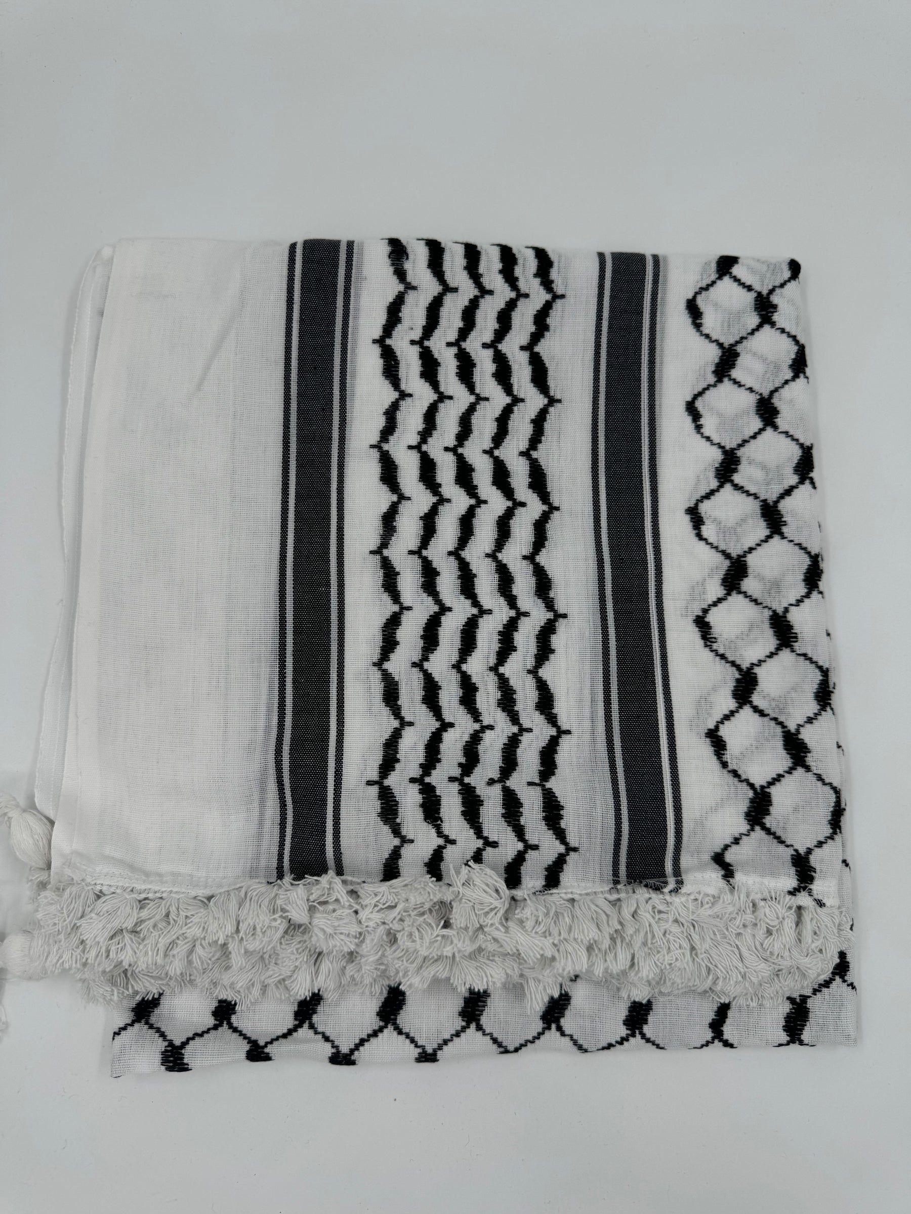 Hirbawi Kuffiyeh hvit og svart