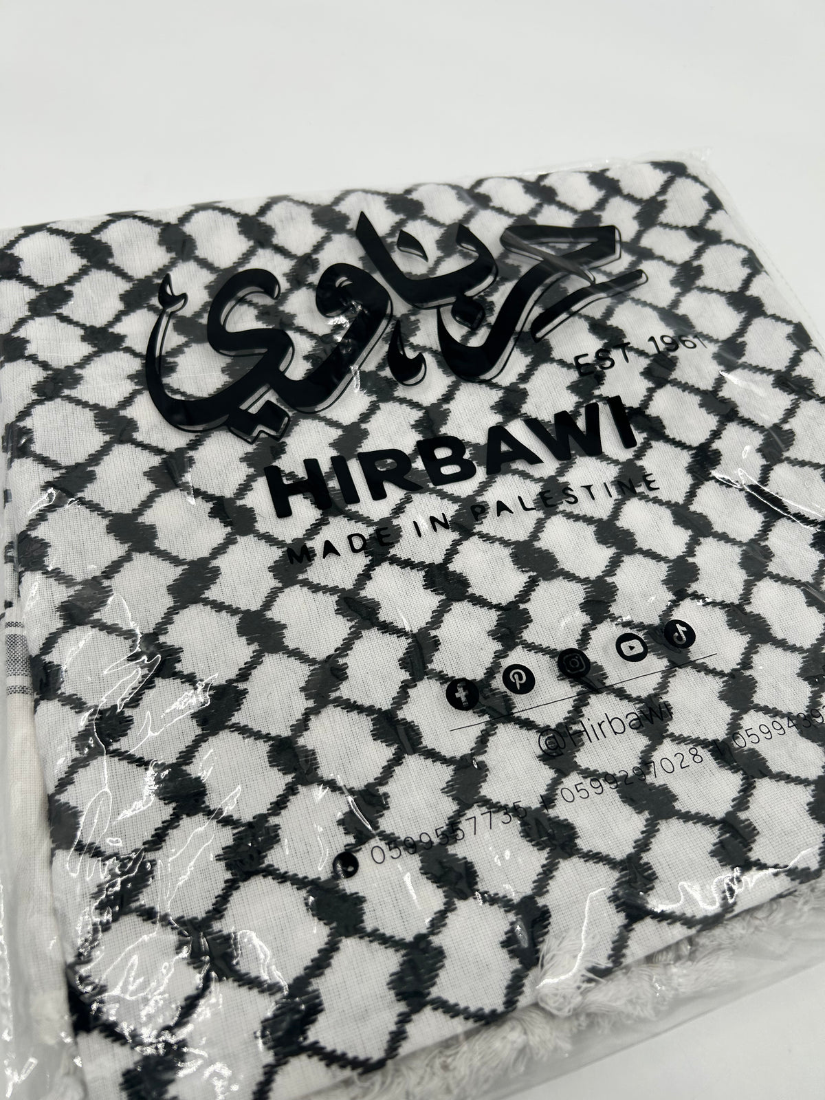 Autentica kuffiyeh Hirbawi - bianco/nero