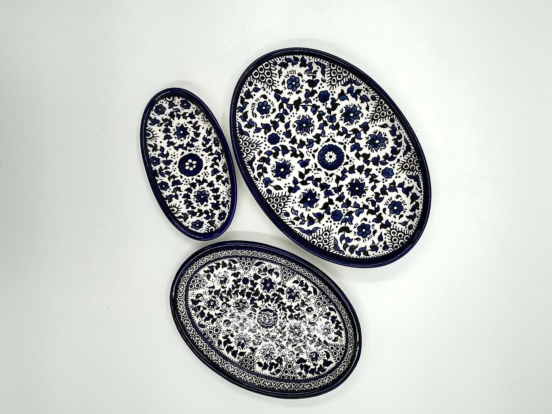 Ovale Servierplatte – Ramallah-Blau