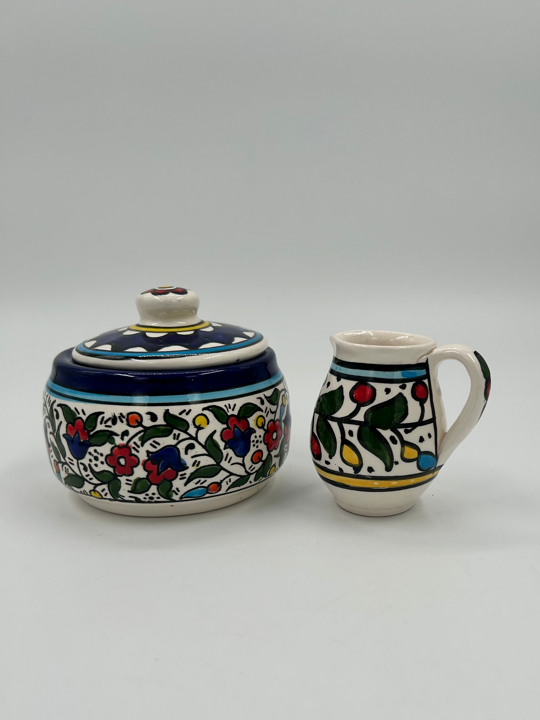 Al-Khalil-Glas mit Deckel und Milchkännchen