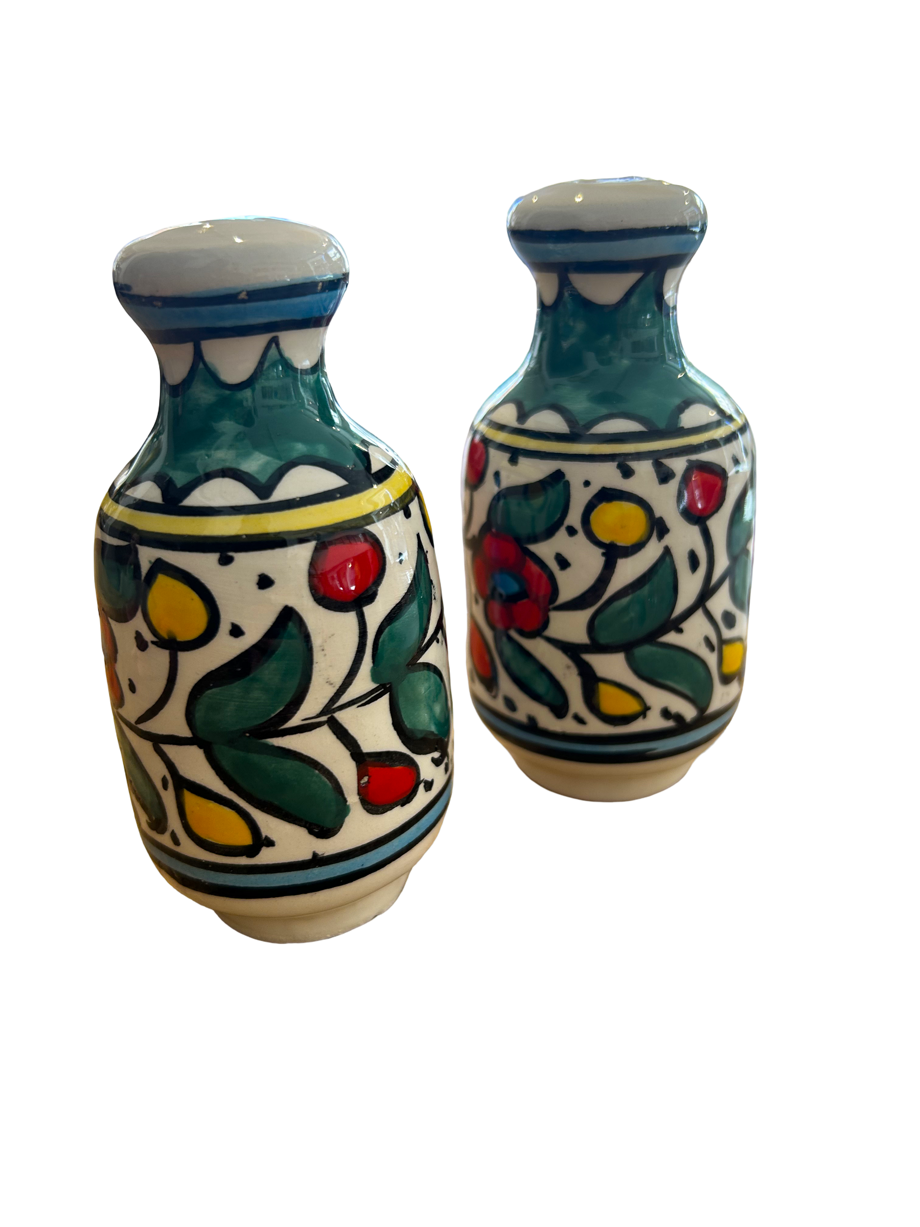 Set di sale e pepe verde