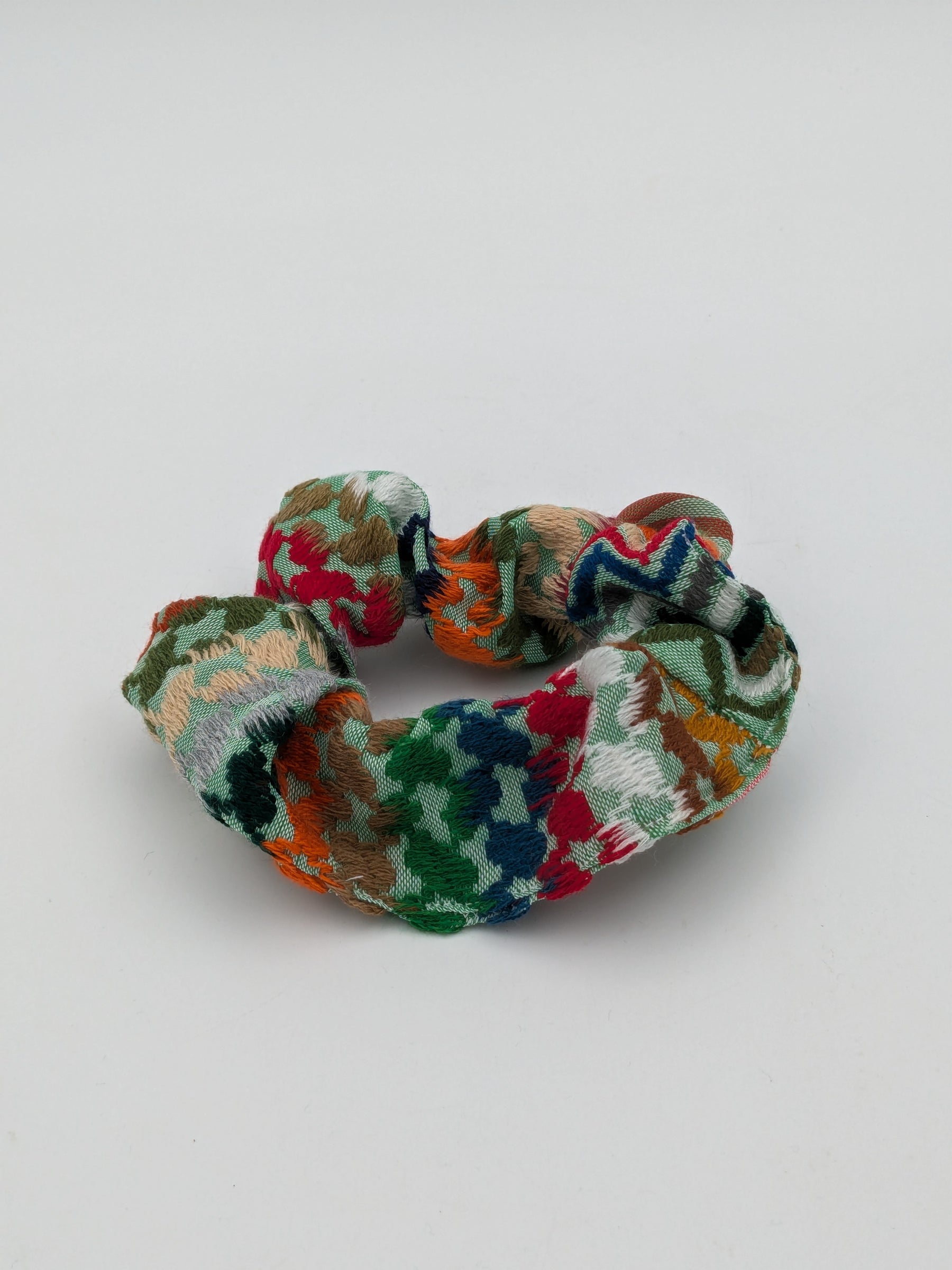 Hirbawi Scrunchie