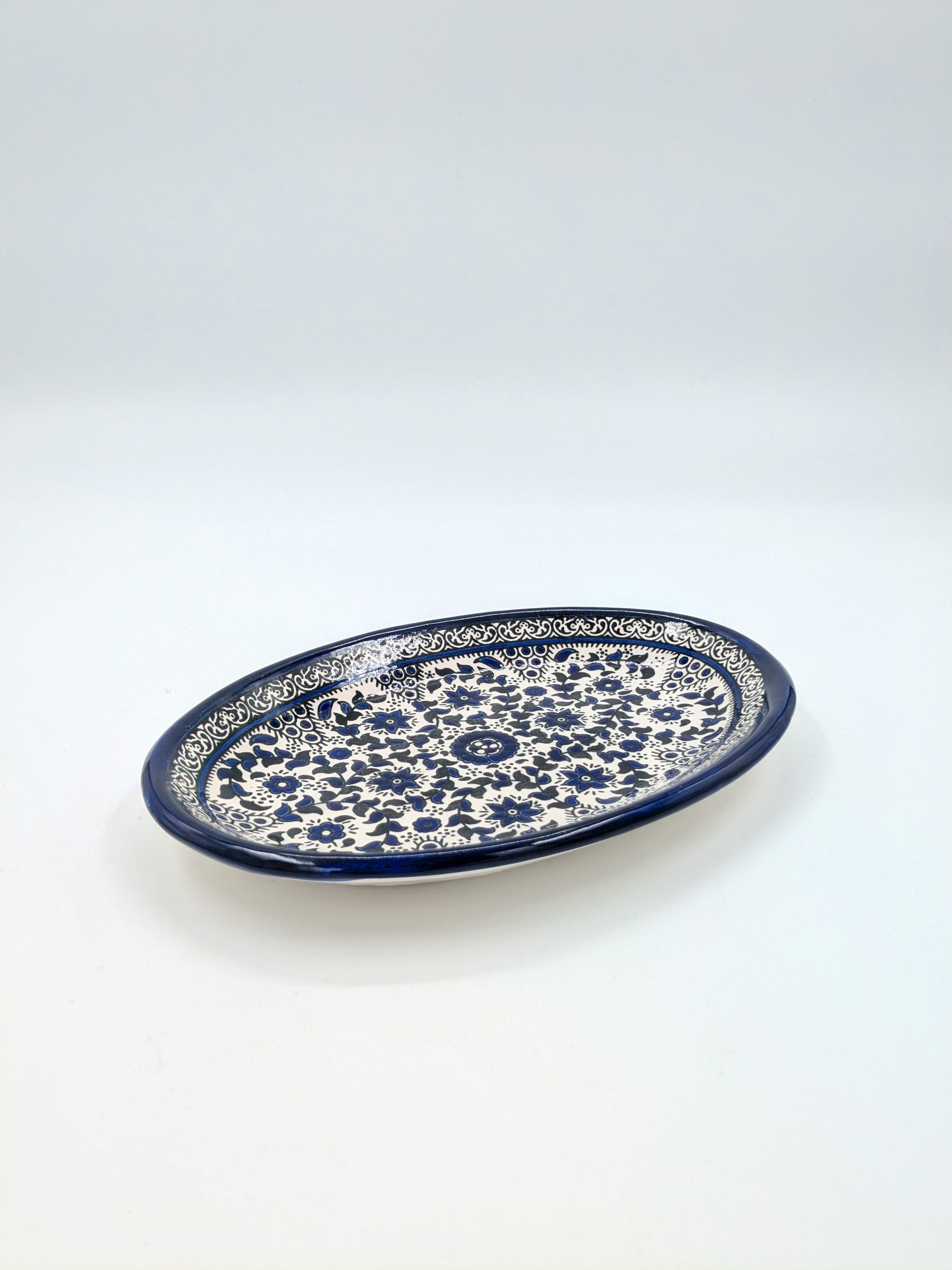 Ovale Servierplatte – Ramallah-Blau