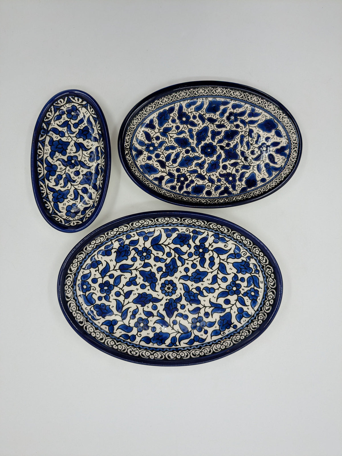 Plats de service–Lot de 3 tailles (bleu roi) 