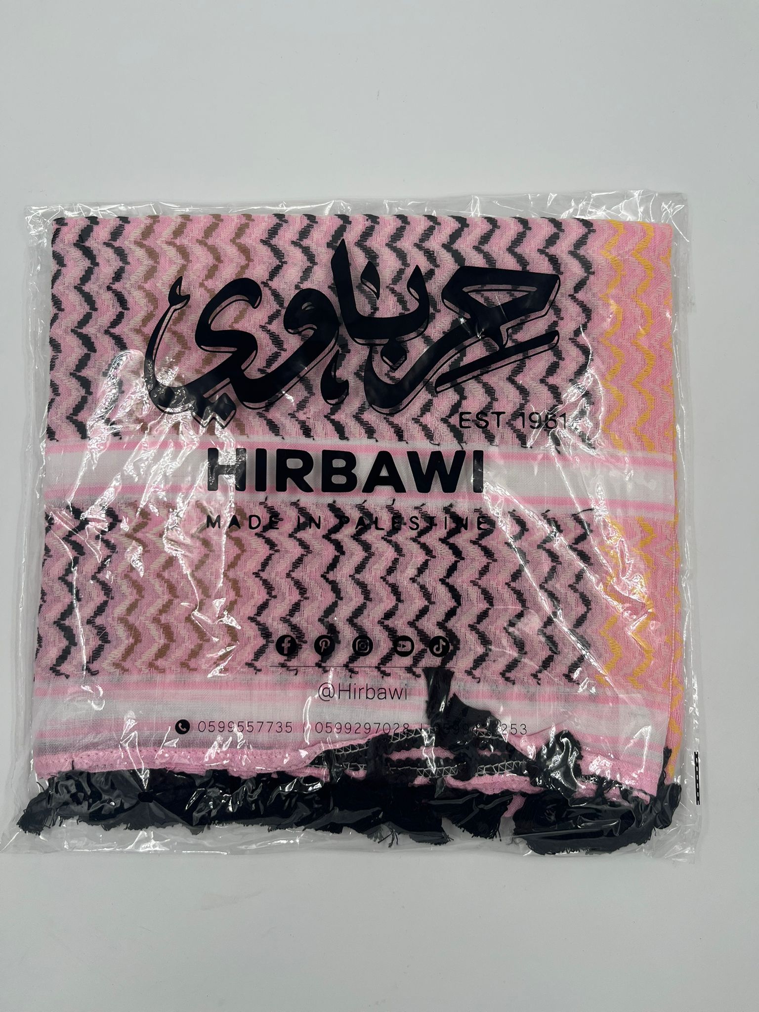 Hirbawi Kuffiyeh Rosa og farger